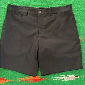 Lacoste Sport slim fit Navy golf shorts -SZ 38